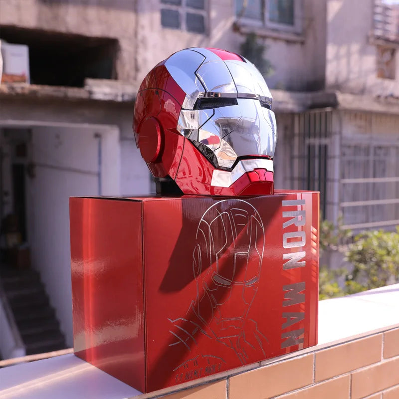 Casque Iron Man Mk V en métal Marvel !
