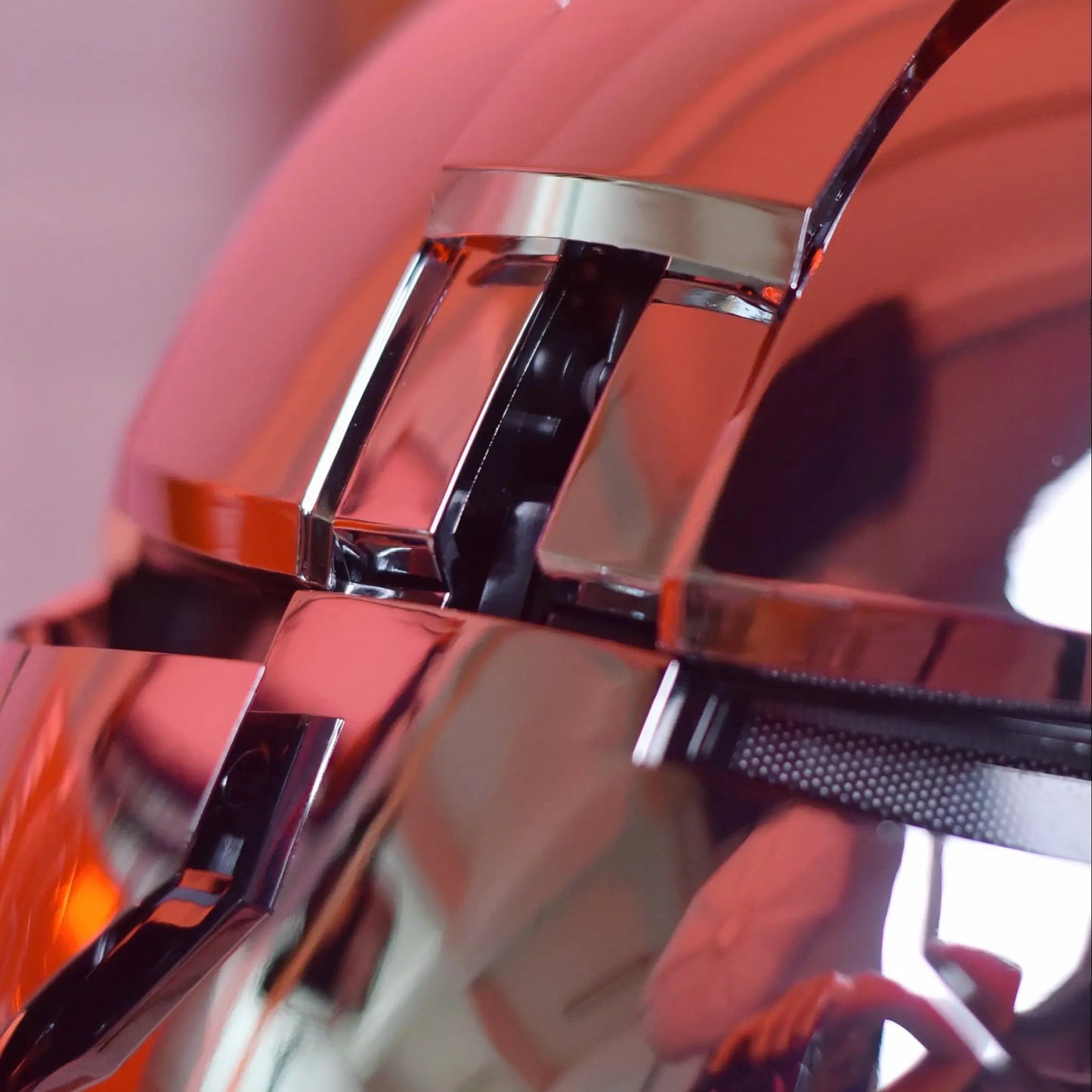 Casque Iron Man Mk V en métal Marvel !